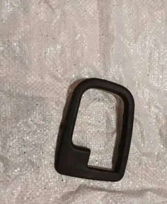 BMW 3 E36 Front door handle cover 8219023