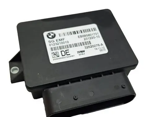 BMW 5 GT F07 Hand brake control module 6858017
