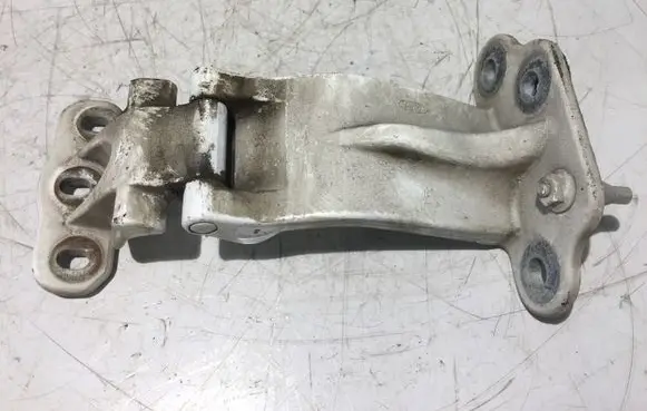 Ford Transit Custom Rear door lower hinge