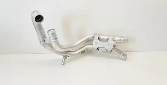 Audi A4 S4 B9 Engine coolant pipe/hose 04E121194D
