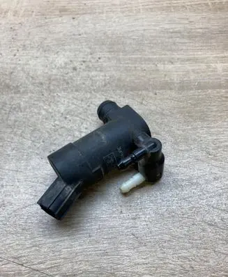 Ford Kuga I Windscreen/windshield washer pump 1S7117K624FE