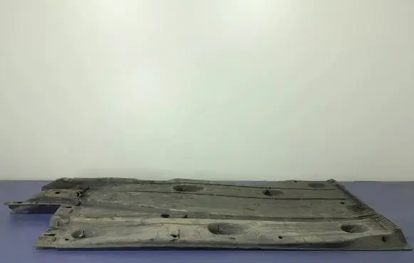 Front underbody cover/under tray