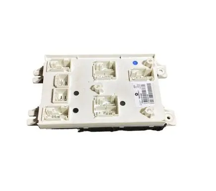 Chrysler 300C Central body control module 68242015AD