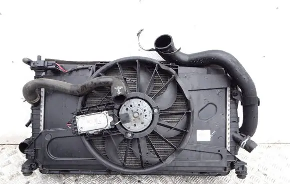 Volvo C30 Radiator set 1137328365