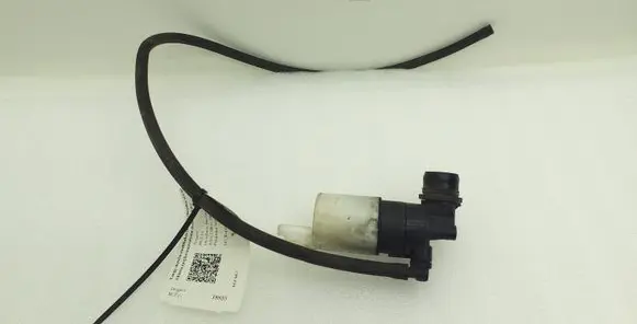Peugeot RCZ Windscreen/windshield washer pump 9641553880 8200067015