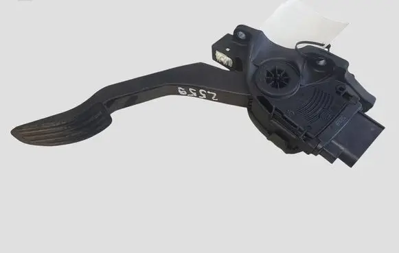 Volvo XC60 Accelerator throttle pedal 8G9N9F836BA