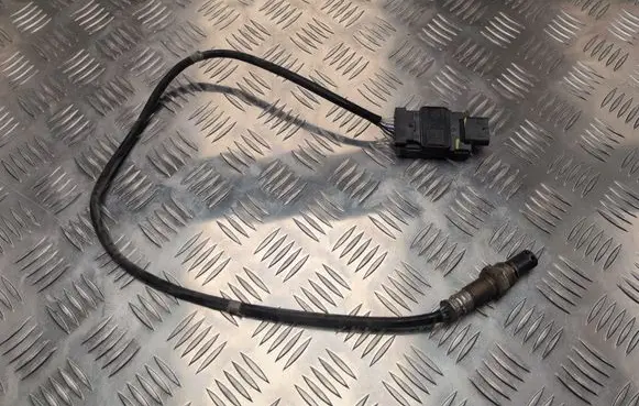 Skoda Octavia Mk4 Lambda probe sensor 05N907807A
