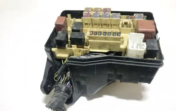 Fuse box set