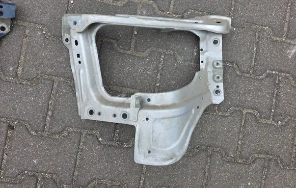 Opel Meriva B Radiator support slam panel 