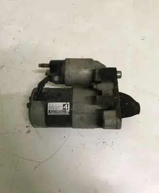 Citroen C3 Picasso Starter motor M000T93581 9688268580