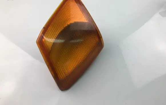 Ford Fiesta Front fender indicator light