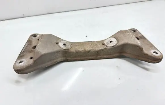 BMW 3 F30 F35 F31 Gearbox mounting bracket 6796605 18574710