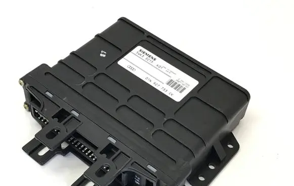 Volkswagen PASSAT B5 Gearbox control unit/module 01N927733CK 5WK33215K01