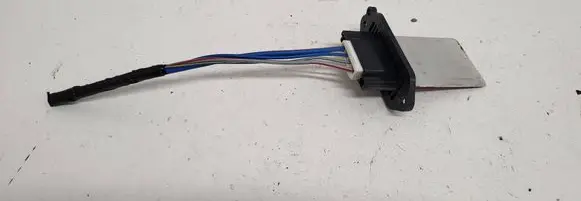 Mazda 5 Heater blower motor/fan resistor HM4210408 8X24A