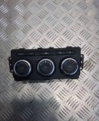 Mazda 6 Climate control unit T1014731P