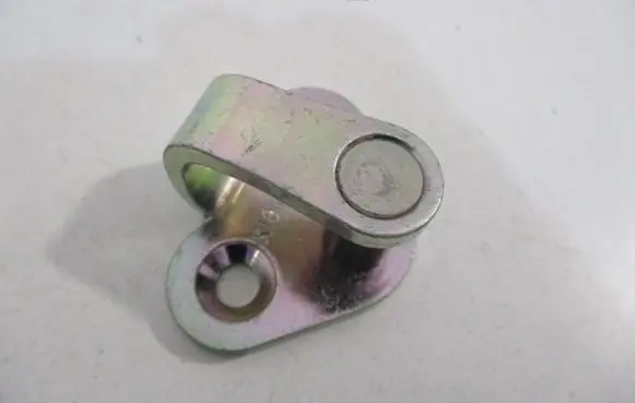 Peugeot 307 Rear door lock loop/hook striker 