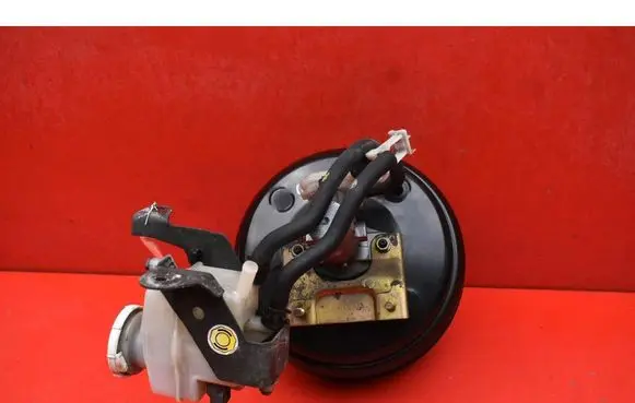 Mitsubishi Grandis Brake booster 
