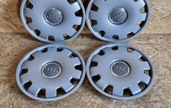 Audi A4 S4 B7 8E 8H R16 wheel hub/cap/trim 4B0601147D