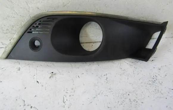Renault Megane IV Front fog light trim/grill 261A28562R 261A27842R
