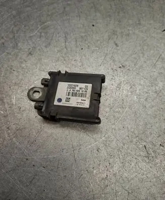 Mercedes-Benz ML W164 Aerial antenna amplifier A1648201689