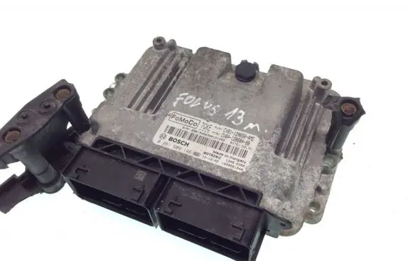 Ford Focus Engine control unit/module CV6112A650AM 0261S09146 CV6A12B684BB