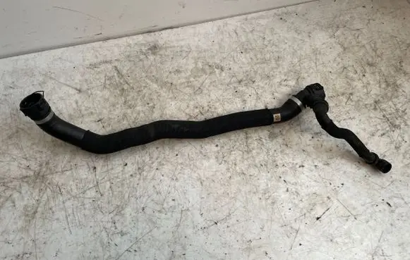 BMW 5 G30 G31 Engine coolant pipe/hose 8581028