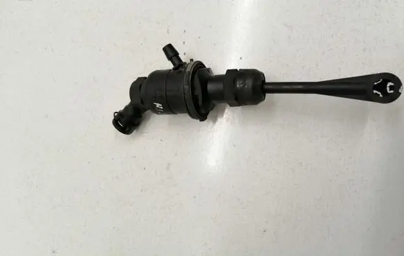 Renault Scenic II - Grand scenic II Clutch master cylinder 8200151784