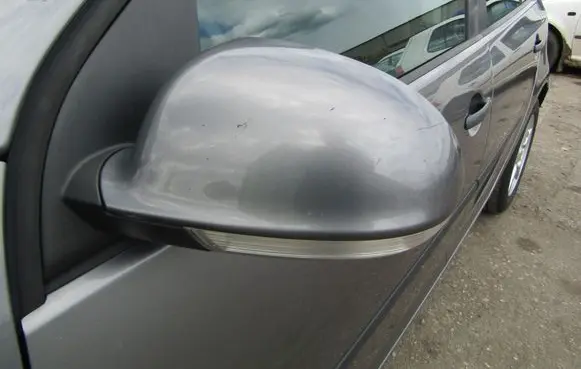 Volkswagen Golf IV Manual wing mirror 