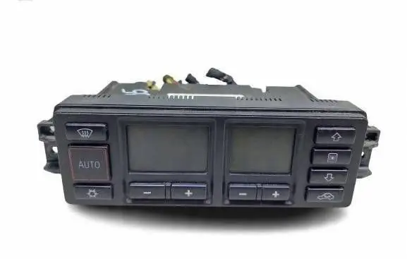 Audi A4 S4 B6 8E 8H Climate control unit 8L0820043D D750302 5HB00760804