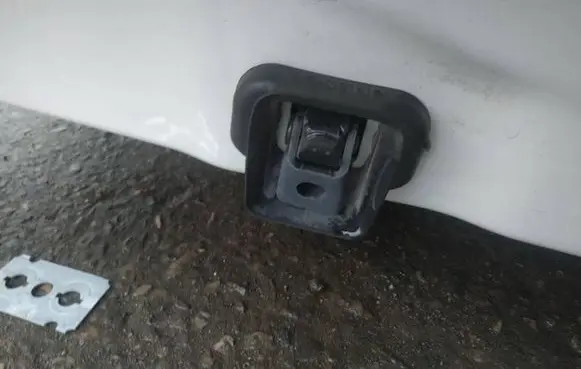 BMW X1 E84 Rear door check strap stopper