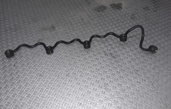 Toyota Previa (XR30, XR40) II Fuel return line/hose 