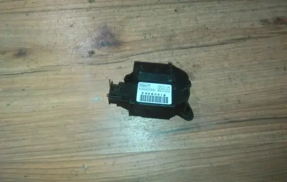 Peugeot 1007 Air flap motor/actuator 2808031b n100463xa
