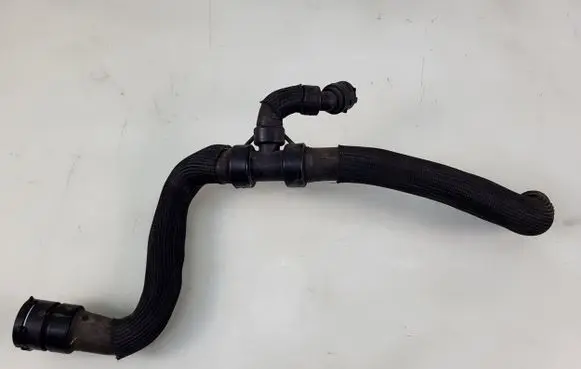 Volvo S60 Engine coolant pipe/hose 31355200