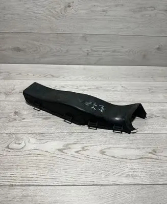 BMW X5 E70 Air intake duct part 7158380 0L78801