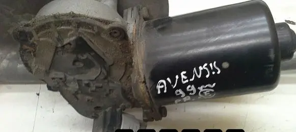 Toyota Avensis T220 Rear window wiper motor 85110-05040-b