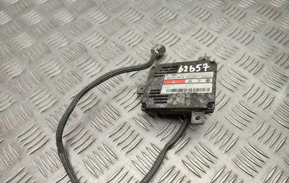 Skoda Octavia Mk3 (5E) Headlight ballast module Xenon 8K0941597B
