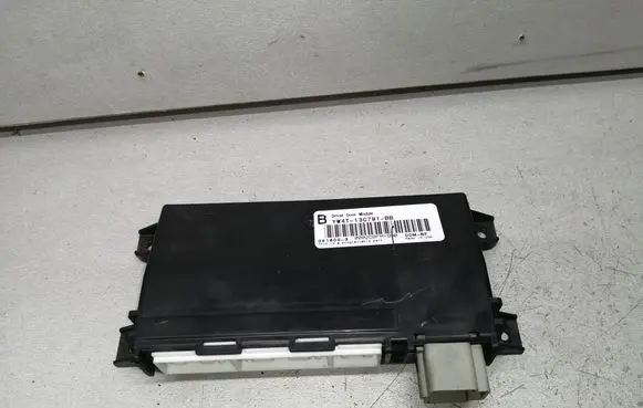 Jaguar S-Type Door control unit/module YW4T13C791BB