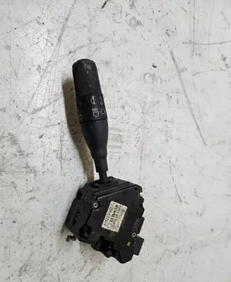 Renault Espace II Indicator stalk 7700842114