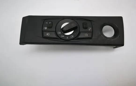 BMW 5 E60 E61 Light switch 6988555
