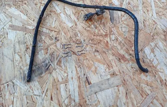 Fuel return line/hose