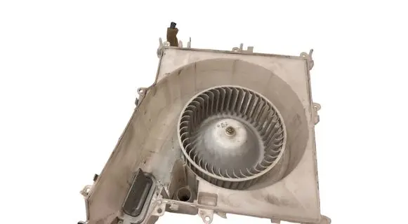 Nissan X-Trail T30 Heater fan/blower 272009H600 A3430030B11