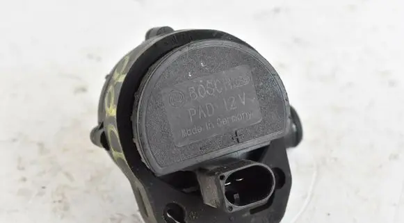 Mercedes-Benz ML W164 Electric auxiliary coolant/water pump A2118350364