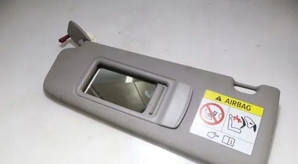Sun visor clip/hook/bracket