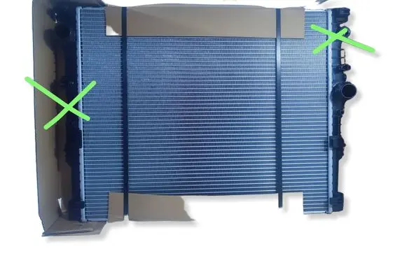 BMW 5 G30 G31 G38 Coolant radiator 17119425862 9425862