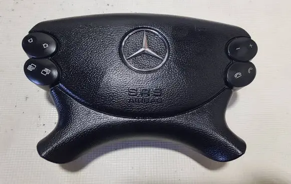 Mercedes-Benz CLS C219 Steering wheel airbag 2198601502DDV A2198601502