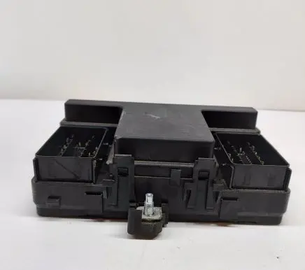 Ford Mondeo MK IV Fuse module FG9T14A067RA