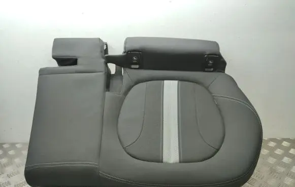 Rear seat