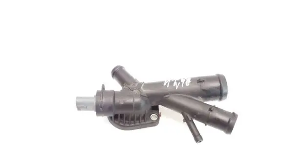 Volkswagen Caddy Engine coolant pipe/hose 03L121131AA