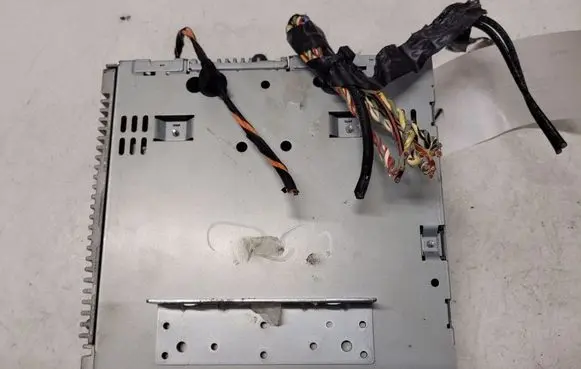 Volvo V50 Radio/CD/DVD/GPS head unit 31260527 31260531AA 1CD17A