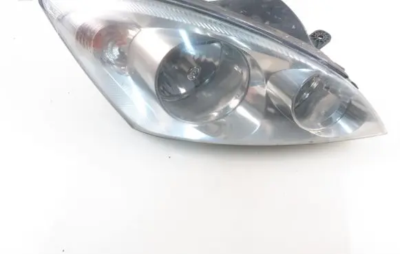 KIA Ceed Headlight/headlamp 921021H000